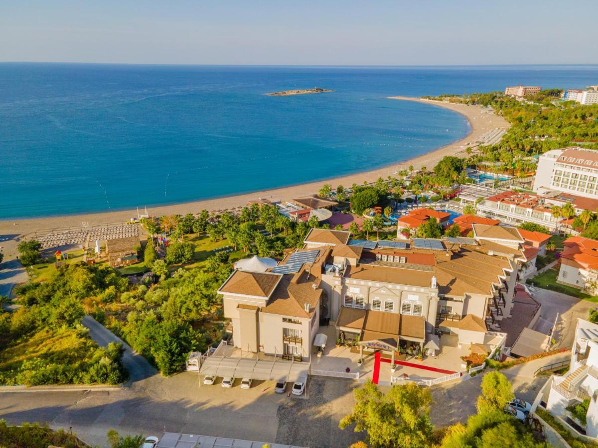 Justiniano Deluxe Resort 欧库卡拉 外观 照片
