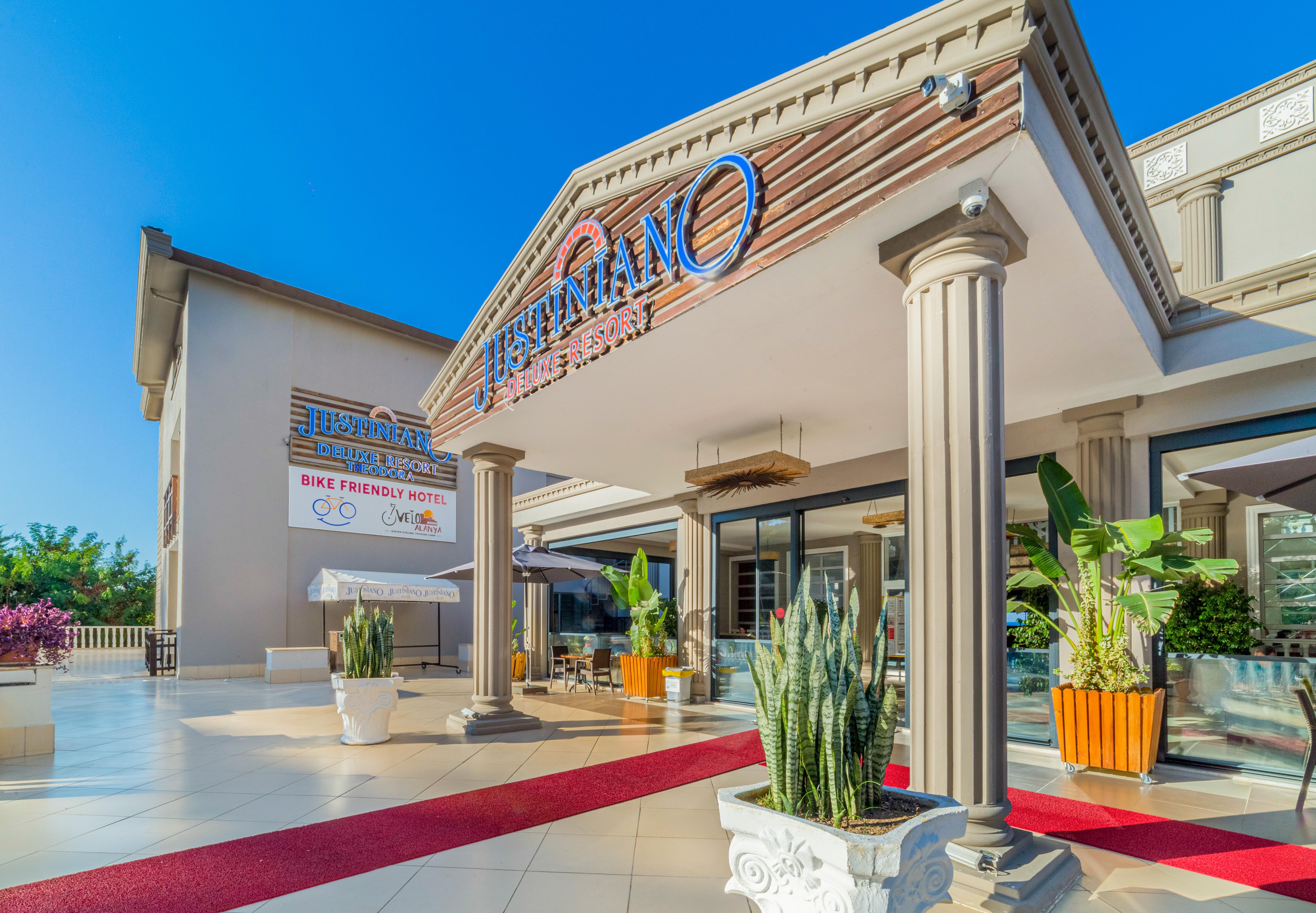 Justiniano Deluxe Resort 欧库卡拉 外观 照片
