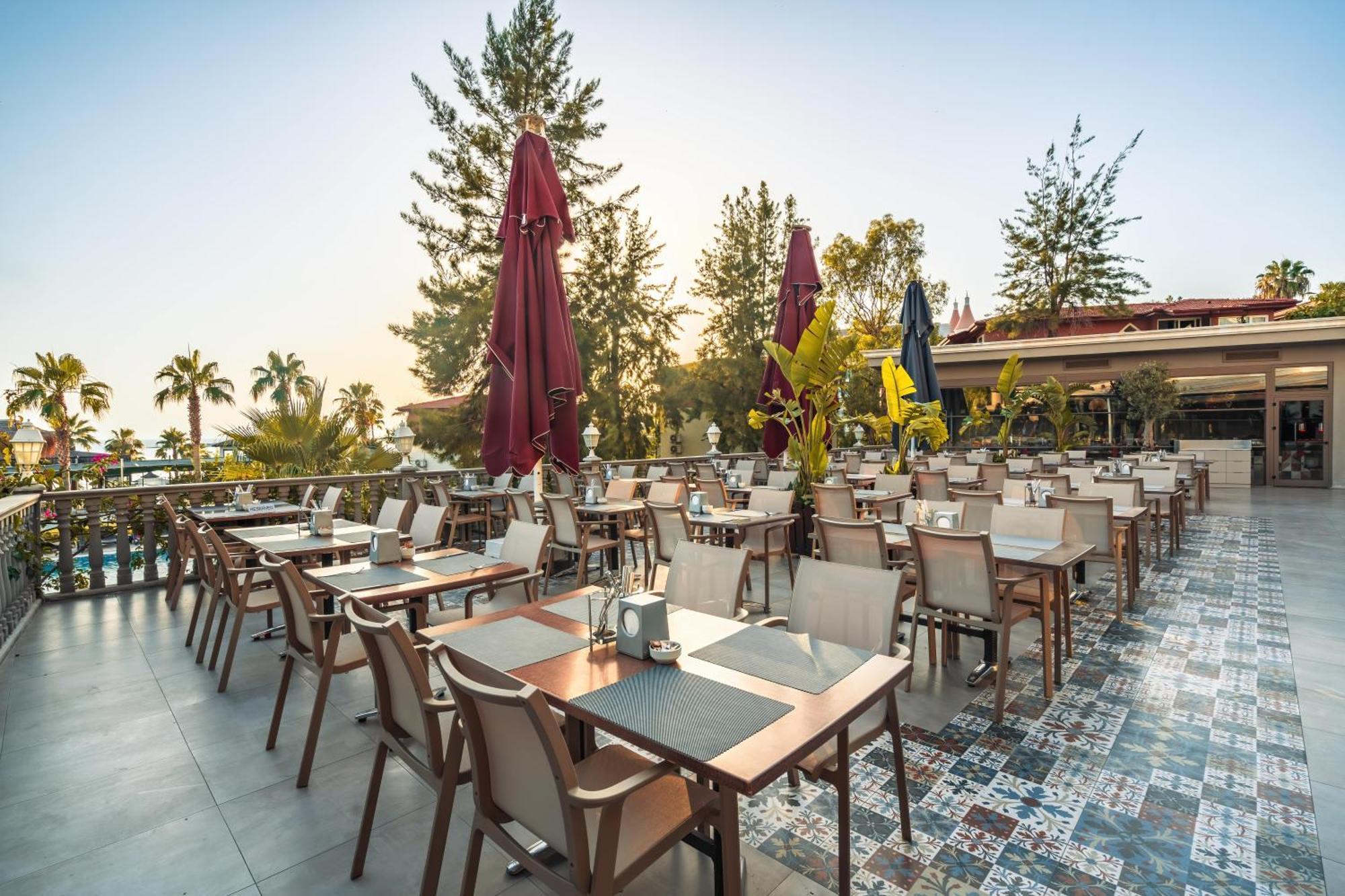 Justiniano Deluxe Resort 欧库卡拉 外观 照片